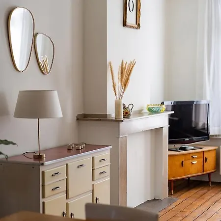 Apartment Ruime Woning In Een Leuke Buurt Nabij Het Centrum *